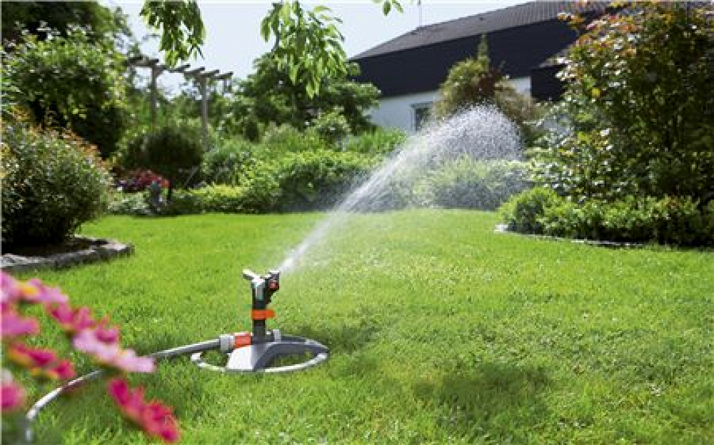 Ποτιστικό Επιφάνειας Παλμικό Gardena Premium 8135