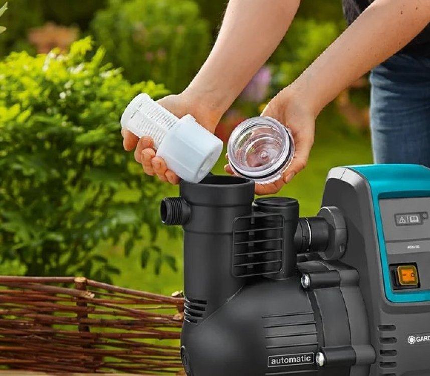 Πιεστικό Συγκρότημα Ηλεκτρονικό Gardena 4000/5 Xωρίς Βαρελάκι 1758