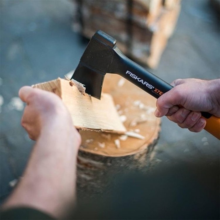 Τσεκούρι Tεμαχισμού Fiskars XS X7